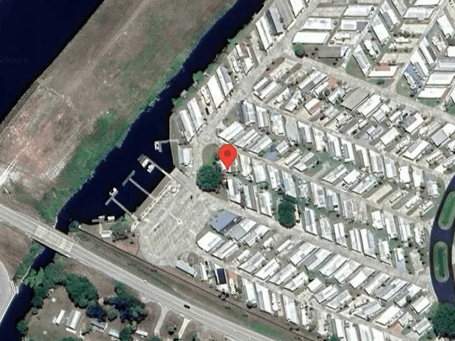 House image located at Okeechobee, FL 34974