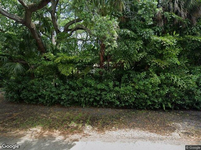 House image located at Miami, FL 33179