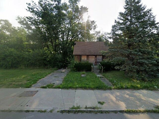 House image located at Detroit, MI 48227
