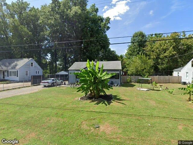 House image located at Louisville, KY 40216