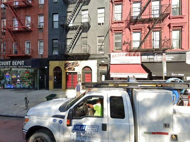 House image located at Olivehurst, CA 95961