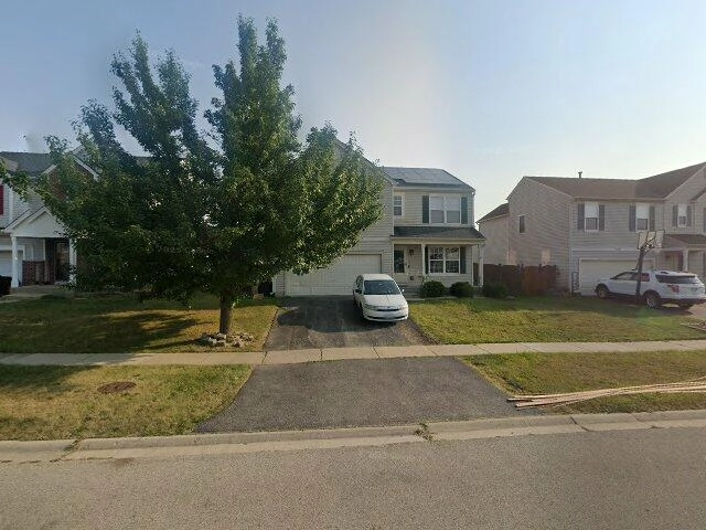 House image located at Round Lake, IL 60073