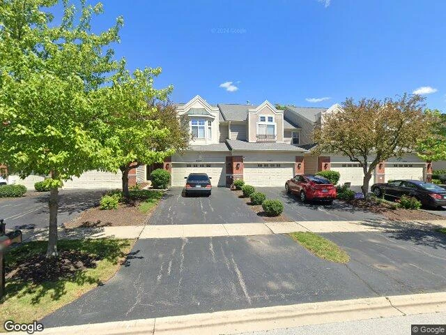 House image located at Naperville, IL 60564