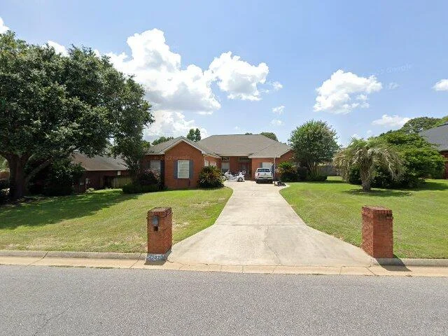 House image located at Milton, FL 32571