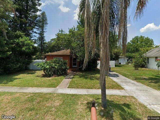 House image located at Saint Petersburg, FL 33713