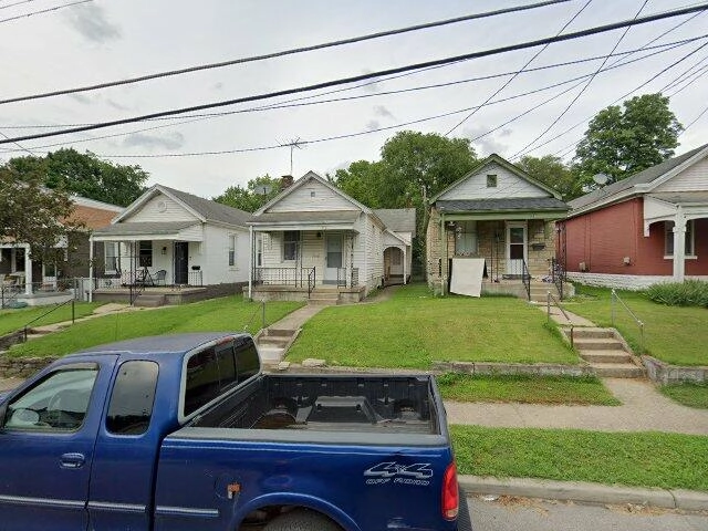 House image located at Cincinnati, OH 45216
