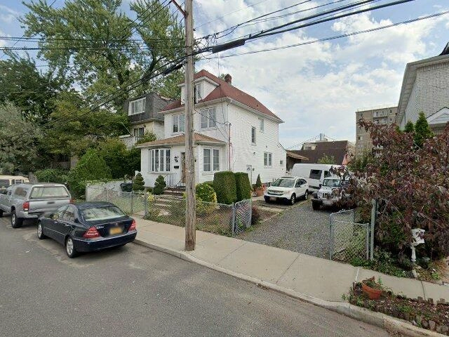 House image located at Staten Island, NY 10305