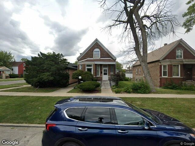 House image located at Chicago, IL 60643