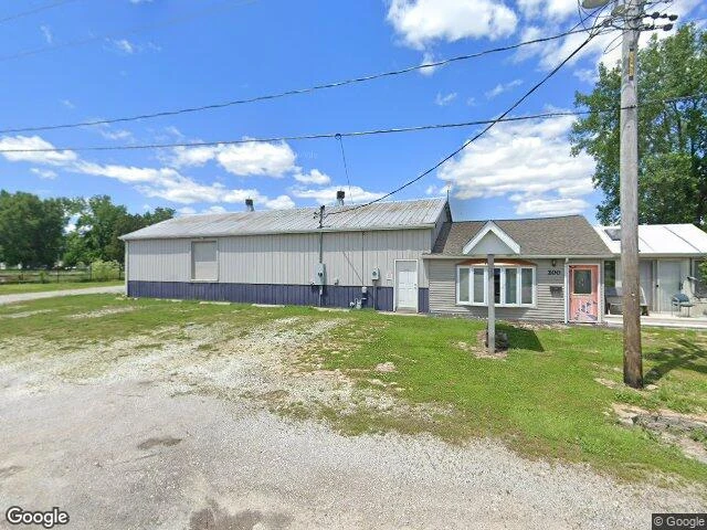 House image located at Carlinville, IL 62626