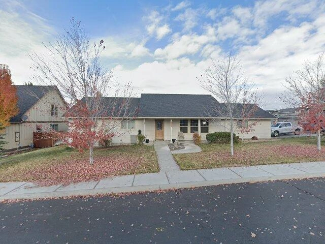 House image located at Redmond, OR 97756