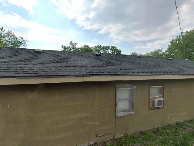 House image located at Topeka, KS 66605