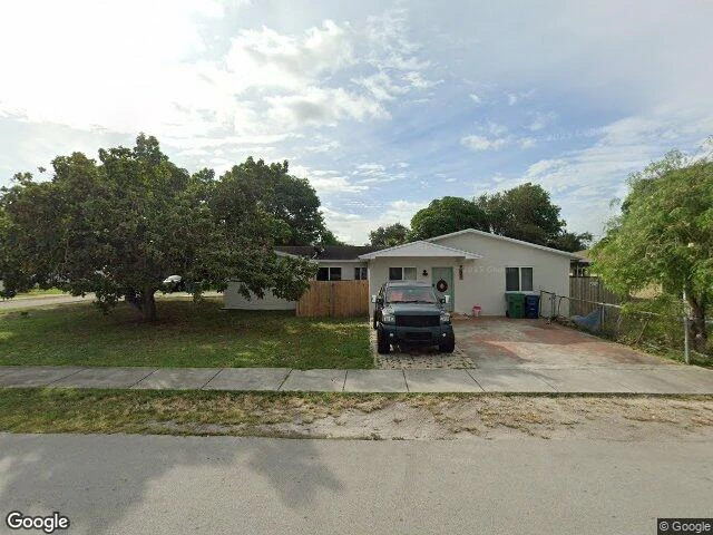 House image located at Miami, FL 33179