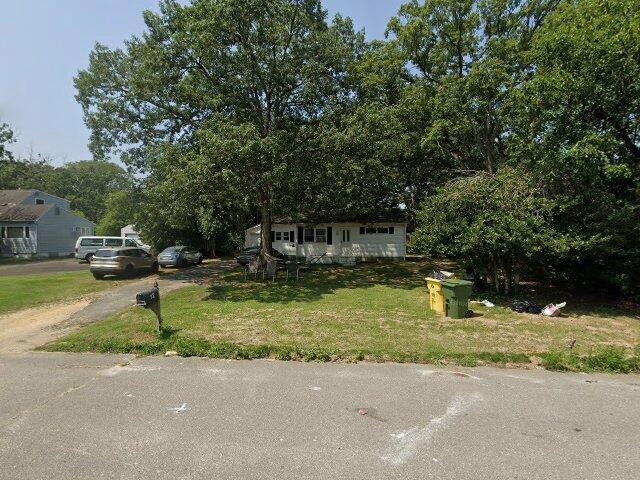 House image located at Lakewood, NJ 08701