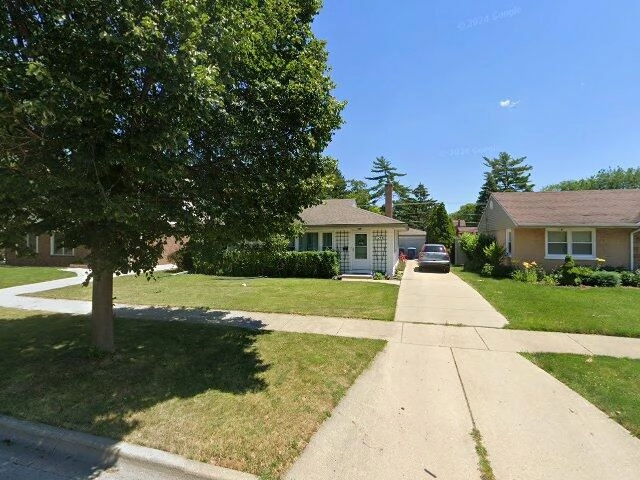 House image located at Des Plaines, IL 60018