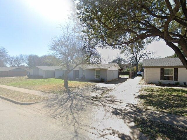 House image located at Dallas, TX 75240