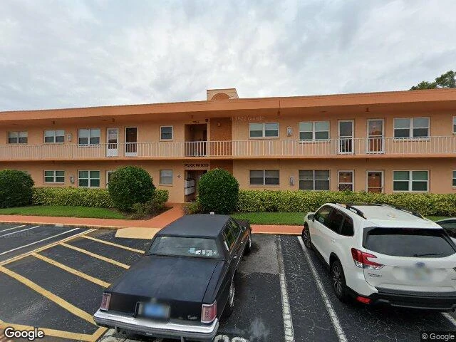 House image located at Saint Petersburg, FL 33710