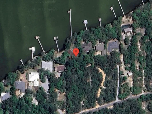 House image located at Gulf Breeze, FL 32563