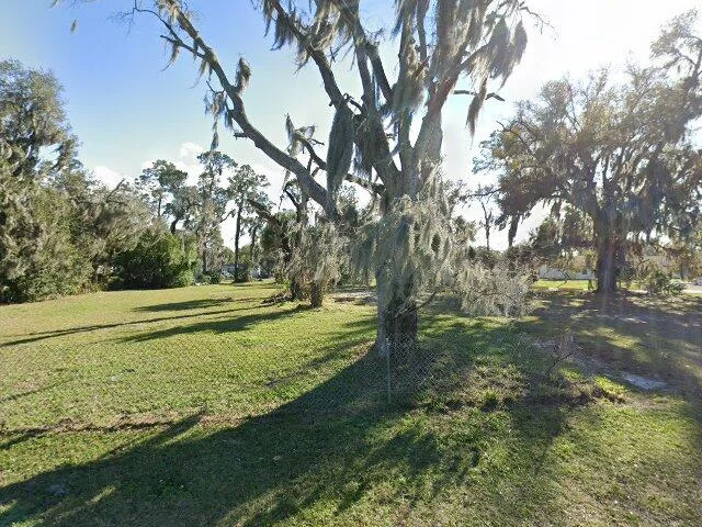 House image located at Mulberry, FL 33860