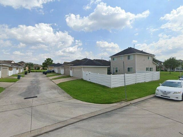 House image located at Houston, TX 77047