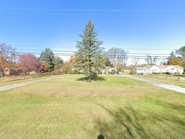 House image located at Belleville, MI 48111