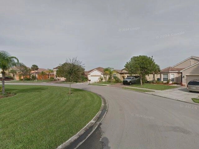 House image located at Fort Myers, FL 33905