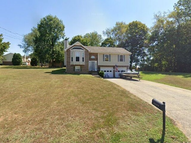 House image located at Clarksville, TN 37040