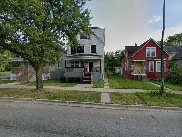 House image located at Chicago, IL 60628