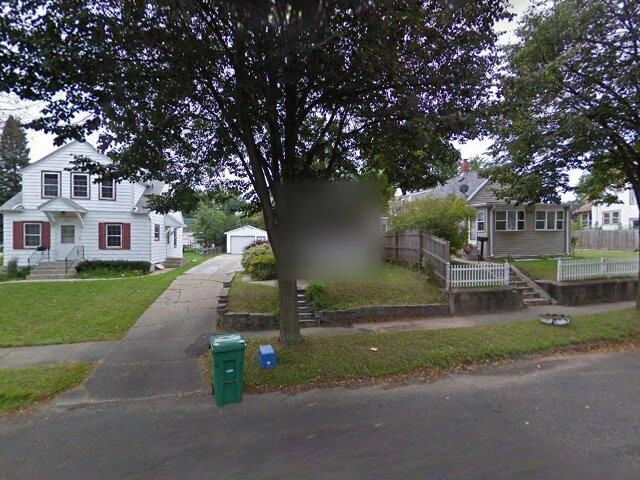 House image located at Saint Paul, MN 55107