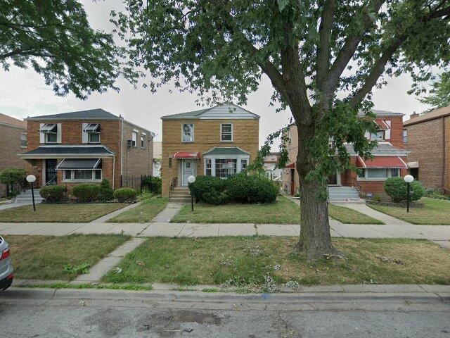 House image located at Chicago, IL 60643