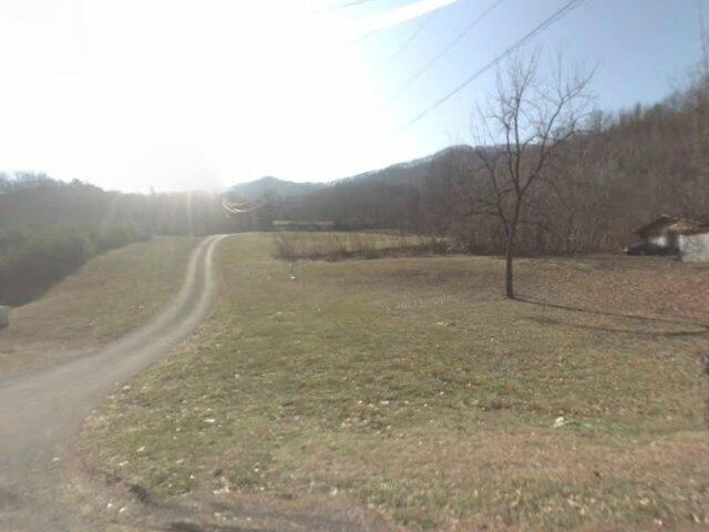 House image located at Newport, TN 37821