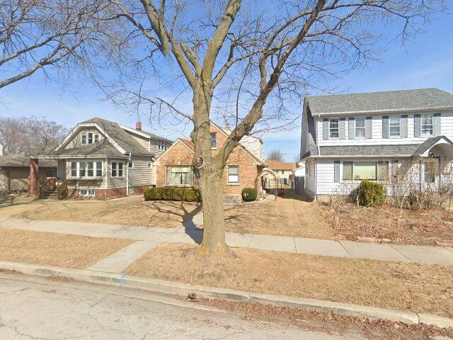 House image located at Cudahy, WI 53110