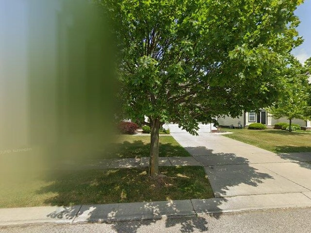 House image located at Pontiac, MI 48341