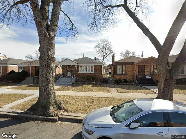 House image located at Chicago, IL 60652