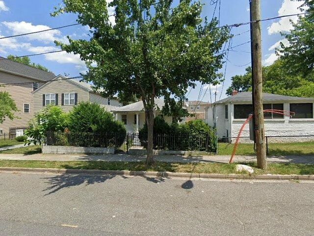 House image located at Washington, DC 20019