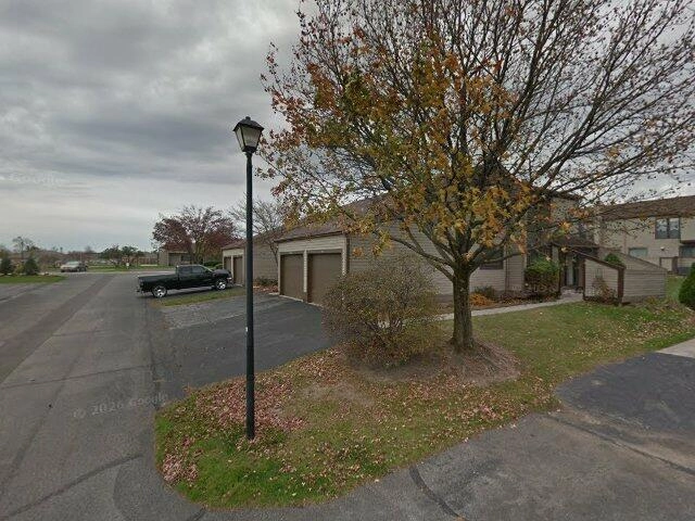 House image located at Columbus, OH 43228