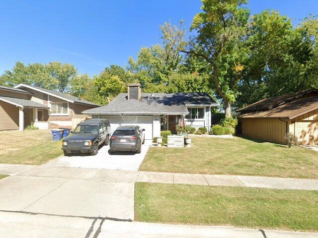 House image located at Florissant, MO 63031