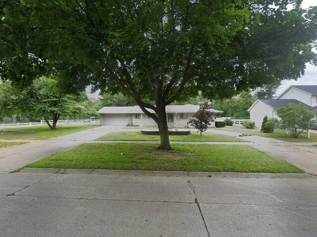 House image located at Wayne, MI 48184