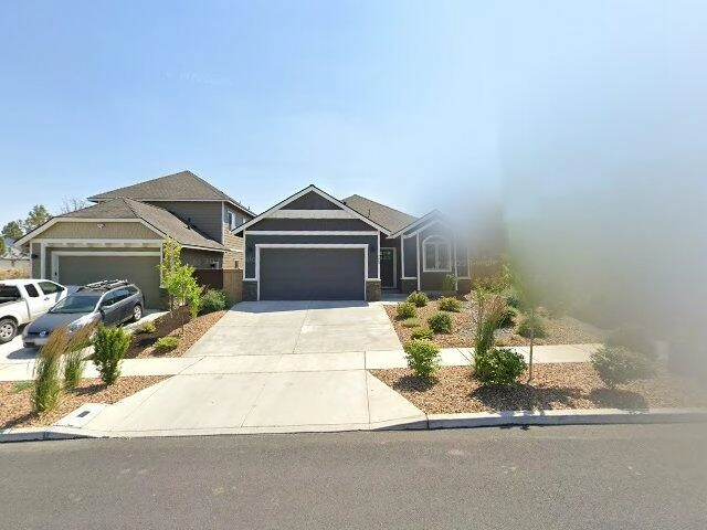 House image located at Bend, OR 97701