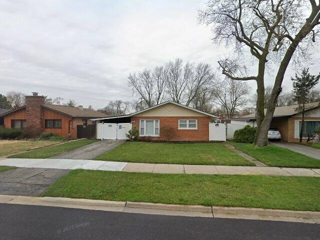 House image located at Alsip, IL 60803