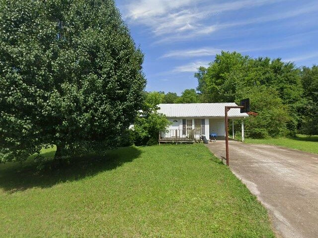 House image located at Henderson, TN 38340