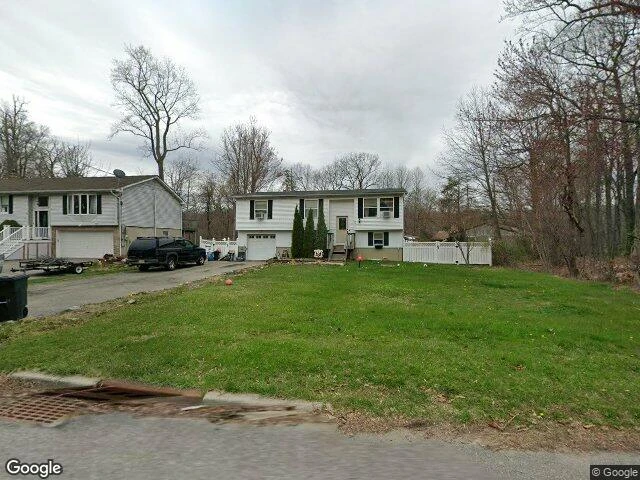 House image located at Hewitt, NJ 07421