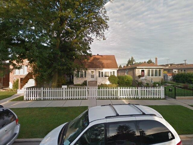 House image located at Chicago, IL 60638