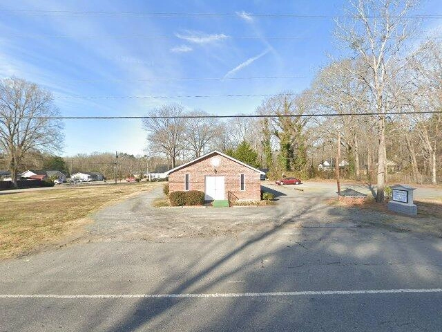 House image located at Hope Mills, NC 28348