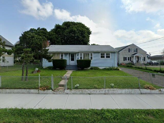 House image located at Bridgeport, CT 06607