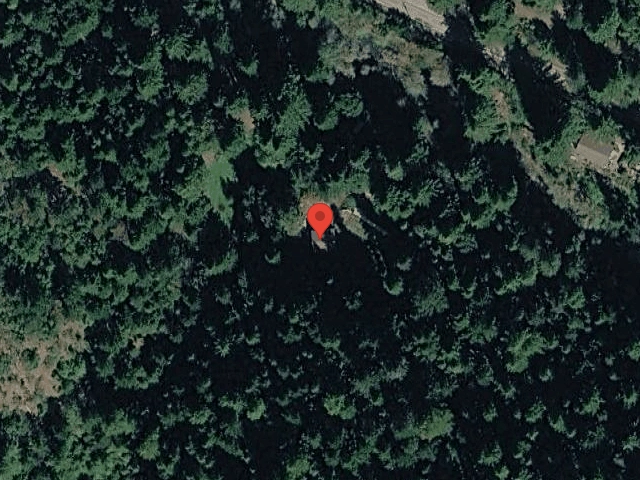 House image located at Redway, CA 95560