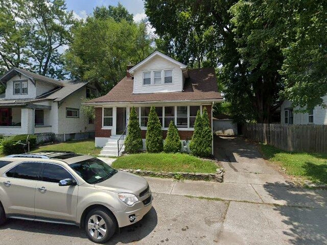 House image located at Louisville, KY 40212