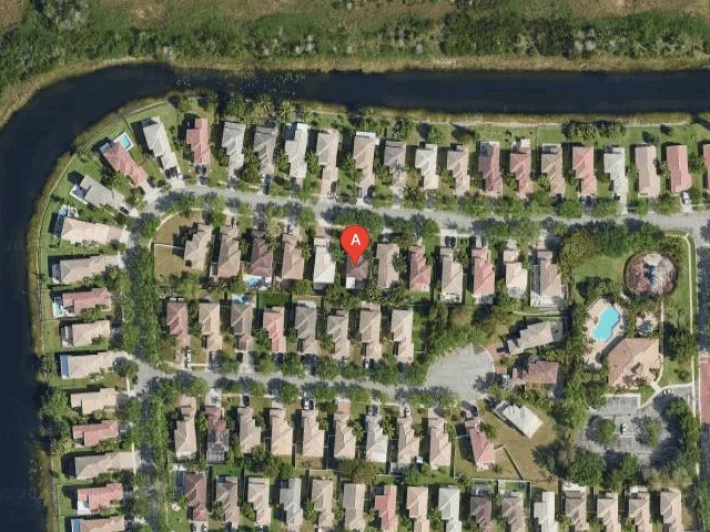 House image located at Hollywood, FL 33027