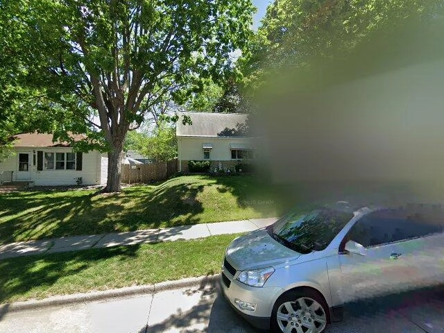 House image located at Minneapolis, MN 55418