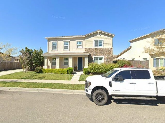 House image located at Oakdale, CA 95361