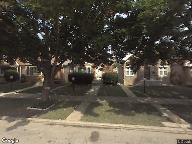 House image located at Chicago, IL 60628